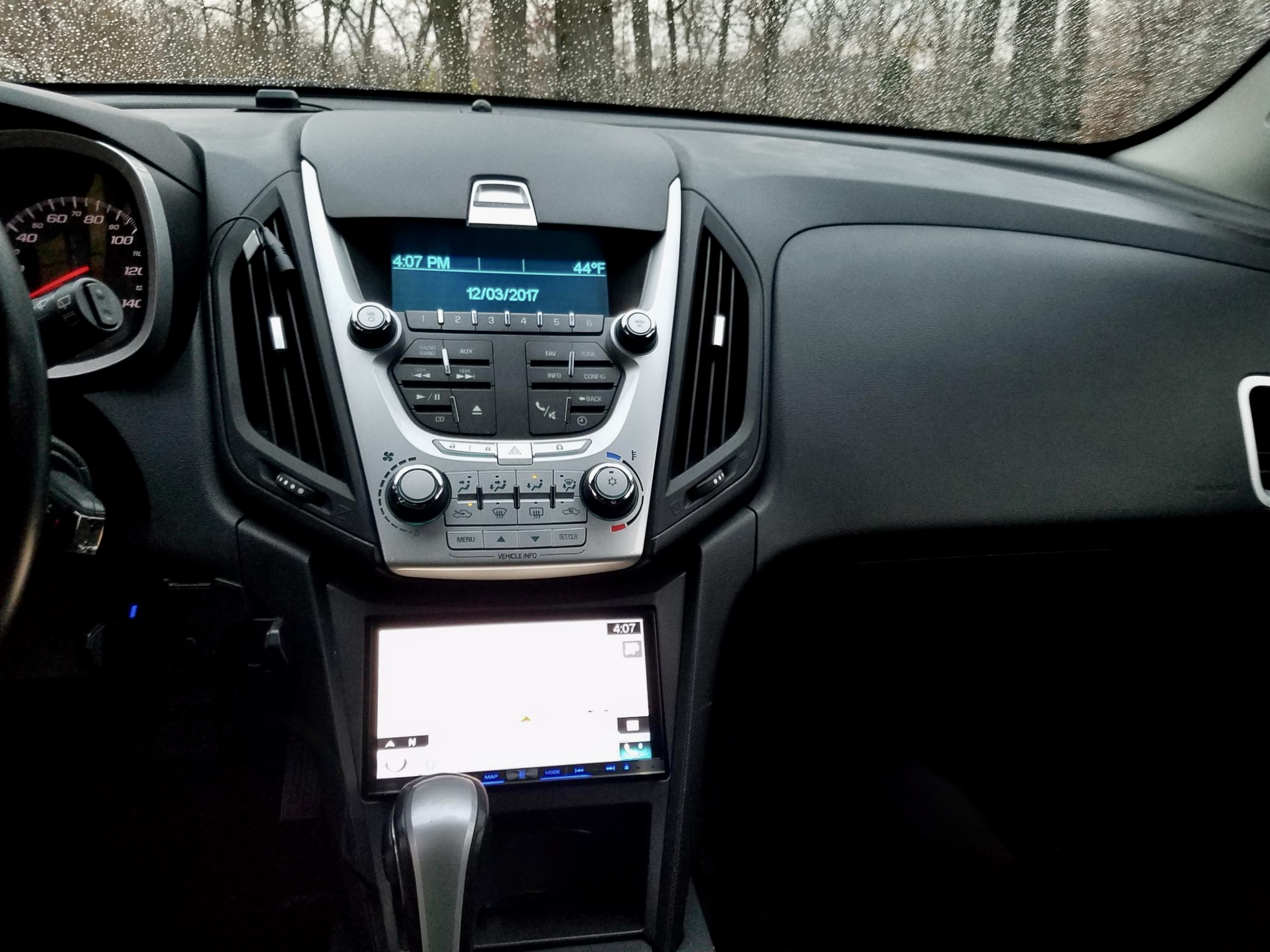 Auto Zimmerli.ch Amerikanerwagen US Cars Sportwagen Occasion GMC TERRAIN Radioblende Doppel DIN RADIO DASH KIT