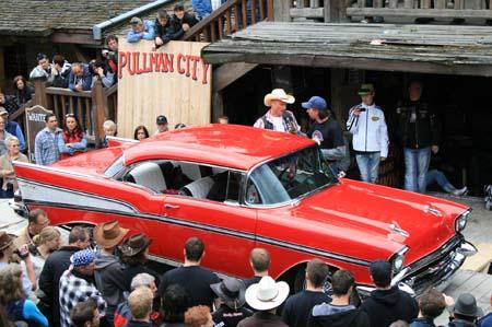 1957er Chevrolet Belair Coupe in rot am Gigantentreffen in Deutschland