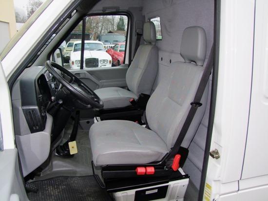 VW LT 35 2.8 TDI Turbo-Diesel Lieferwagen 5-Gang-Getriebe 2004, mit 2 Einzelsitzen