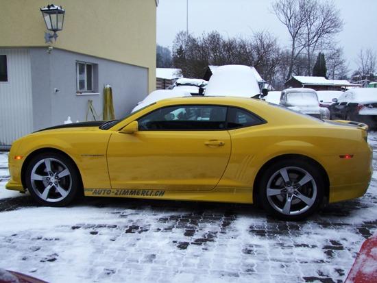 CHEVROLET Camaro 2SS/RS Coupe 376 cid V8 6-Gang-Aut. Modeljahr 2010, der Spoilerkit ist in Wagenfarbe