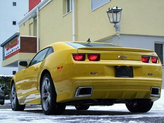 CHEVROLET Camaro 2SS/RS Coupe 376 cid 6,2 V8 6-Gang-Automatik 2010, mit verchromten Auspuff Endrohren