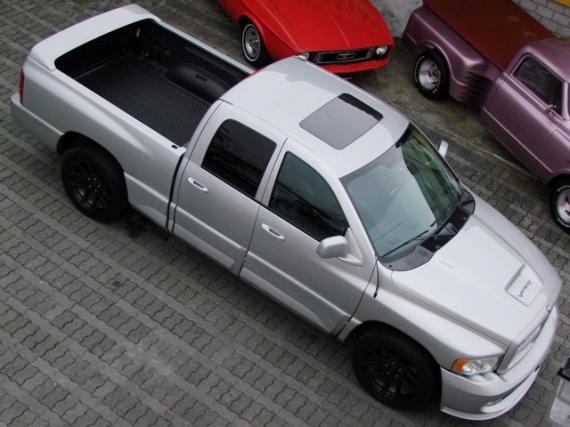 DODGE Quad Cab SRT/10 Pick Up 140.5“ WB 4-Door 8,3 ccm V10 Aut. 2005, Doppelkabine