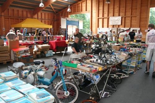 Teilemarkt am 4. Oldtimer & Youngtimer Messe Uster