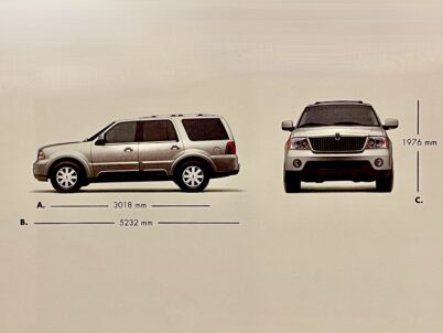 Lincoln Navigator 5.4 V8 SUV Brochure 2003 CT03-25