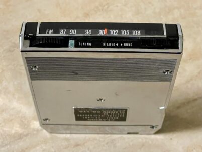 Clarion Quad 8 Track PE-424A IC Car Stereo Player, Clarion LE-301 8 Track UKW-FM Radio Stereo-Cartridge Tape