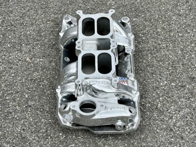 Edelbrock 7525 hochglanzpoliert Dual-Quad Air-Gap Ansaugspinne Chevrolet Small Block 55-86