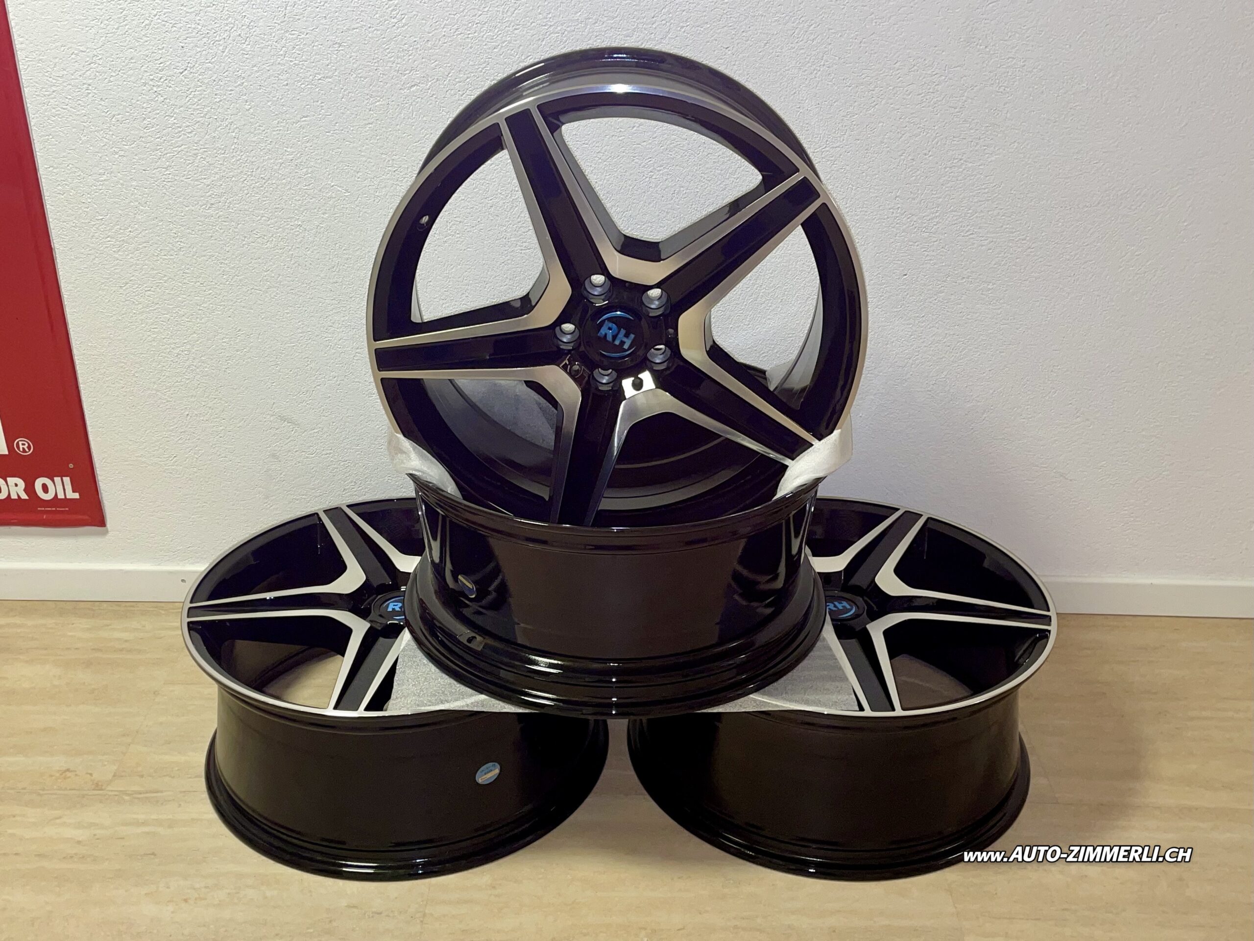 RH Alufelgen 20 Zoll AMG Style 8.5Jx20 ET45 5x112 Neu Schwarz Glanzgedreht Mercedes Audi VW Seat Skoda Cupra RH Alufelgen 20 Zoll AMG Style 8.5Jx20 ET45 5x112 Neu Schwarz Glanzgedreht Mercedes Audi VW Seat Skoda Cupra