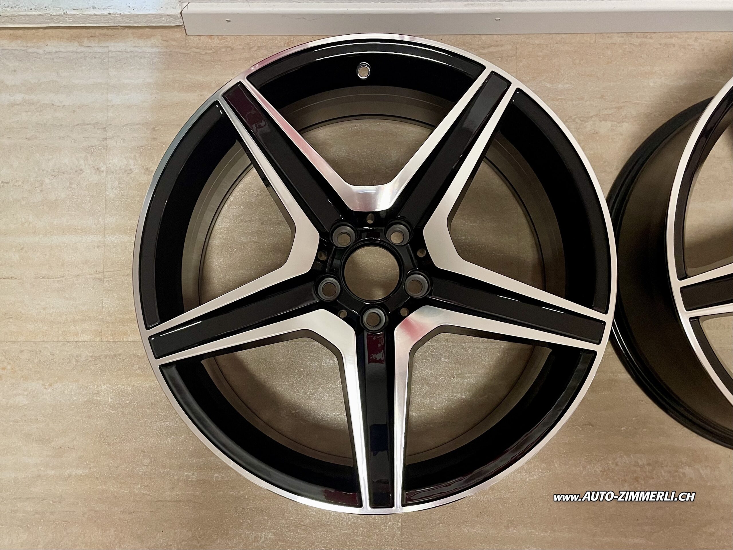 RH Alufelgen 20 Zoll Mercedes AMG Style 8.5Jx20 ET45 5x112 Neu Schwarz Glanzgedreht Audi VW Seat Skoda Cupra RH Alufelgen 20 Zoll Mercedes AMG Style 8.5Jx20 ET45 5x112 Neu Schwarz Glanzgedreht Audi VW Seat Skoda Cupra