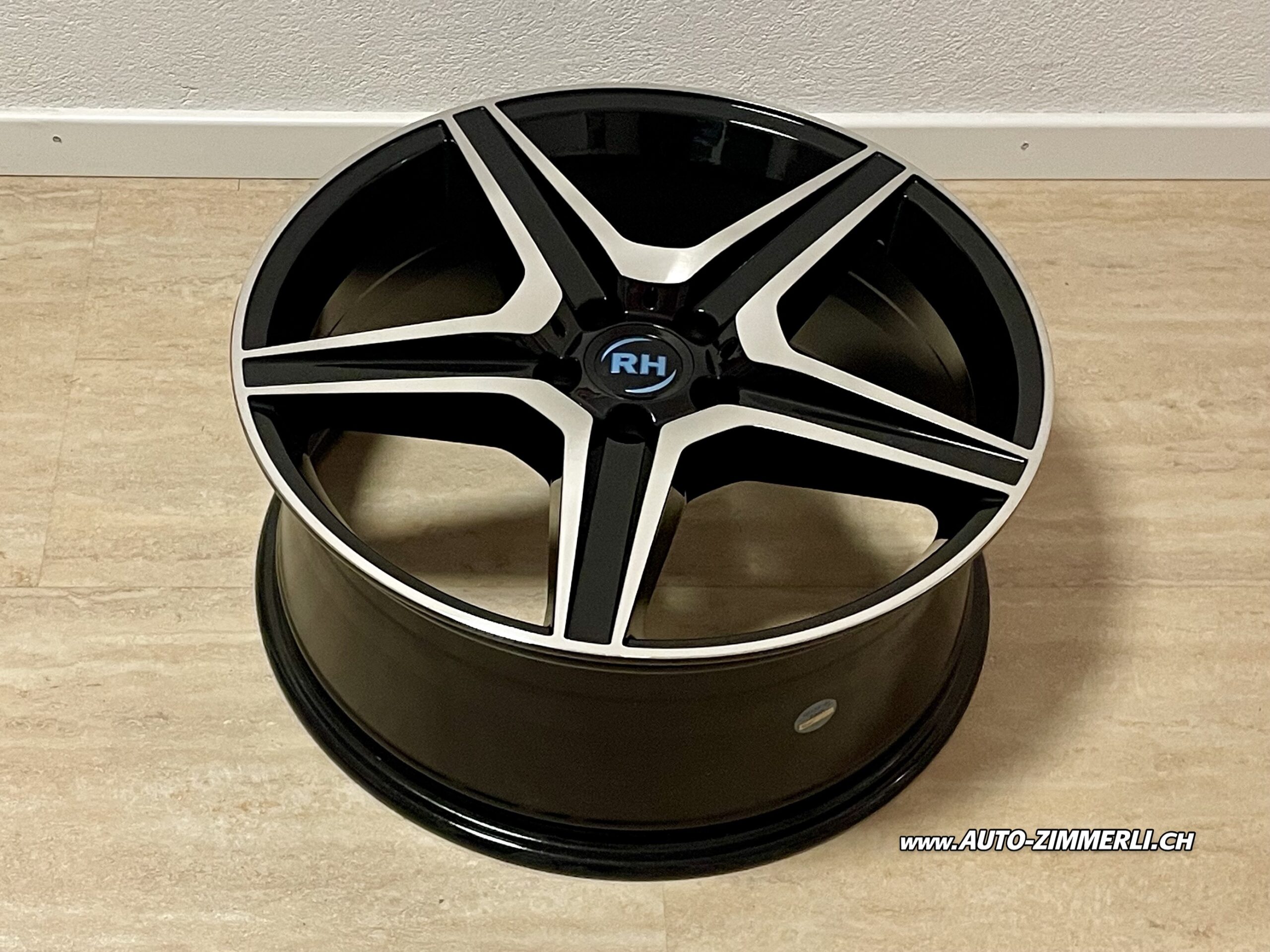 RH Alufelgen 20 Zoll Mercedes AMG Style 8.5Jx20 ET45 5x112 Neu Schwarz Glanzgedreht Mercedes Audi VW Skoda Cupra RH Alufelgen 20 Zoll Mercedes AMG Style 8.5Jx20 ET45 5x112 Neu Schwarz Glanzgedreht Mercedes Audi VW Skoda Cupra