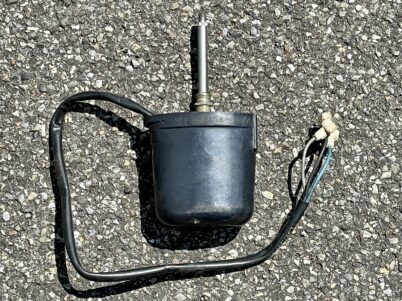 Scheibenwischer Motor Bosch WXP 12 Volt Rechts schwarz