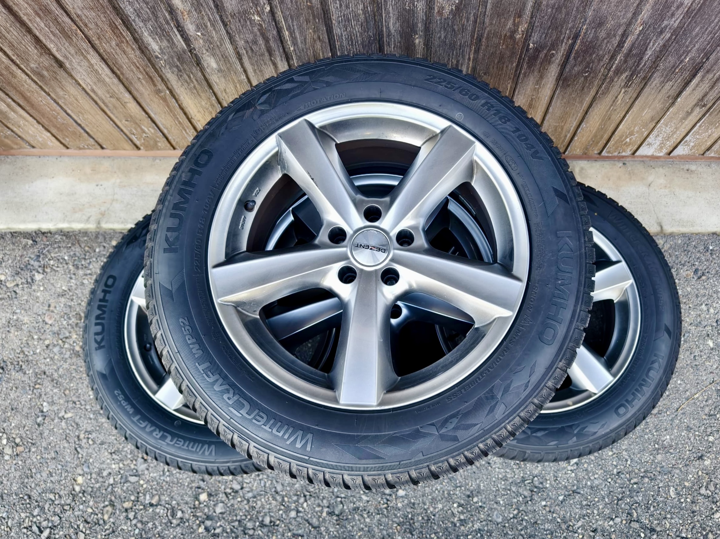 4 x Dezent F 18 Zoll Alufelgen Chrysler 300C mit Winterreifen2 4 x Dezent F 18 Zoll Alufelgen Chrysler 300C mit Winterreifen