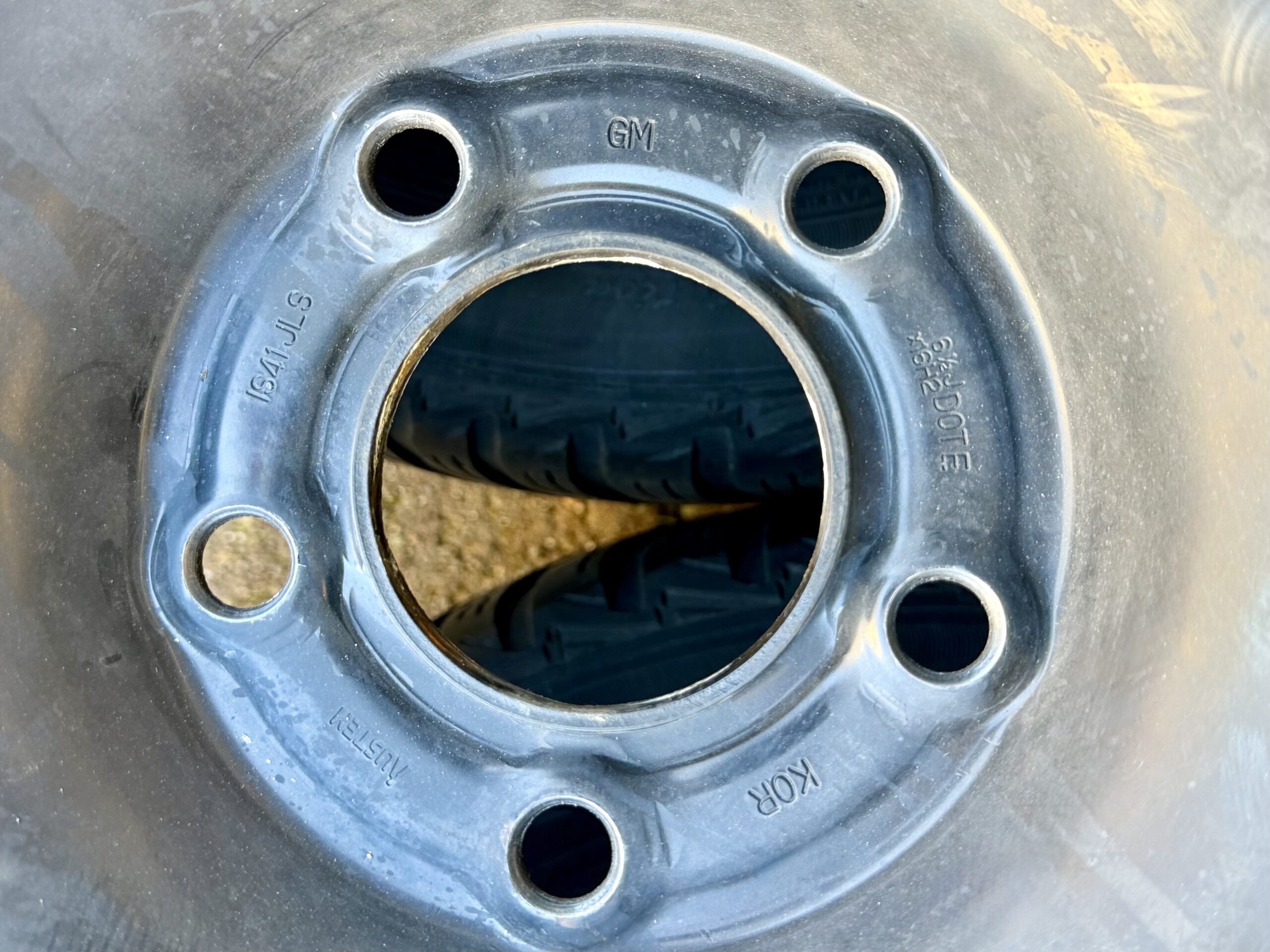 4 x Stahlfelgen 6.5xR16 Chevrolet Opel 8 4 x Stahlfelgen 6.5xR16 Chevrolet Opel M&S 205/60R16