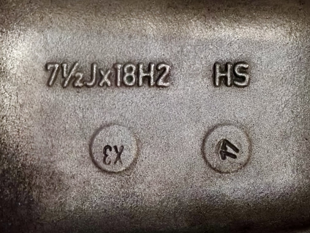 4 x Dezent F 18 Zoll Alufelgen Chrysler 300C mit Winterreifen9 4 x Dezent F 18 Zoll Alufelgen Chrysler 300C mit Winterreifen