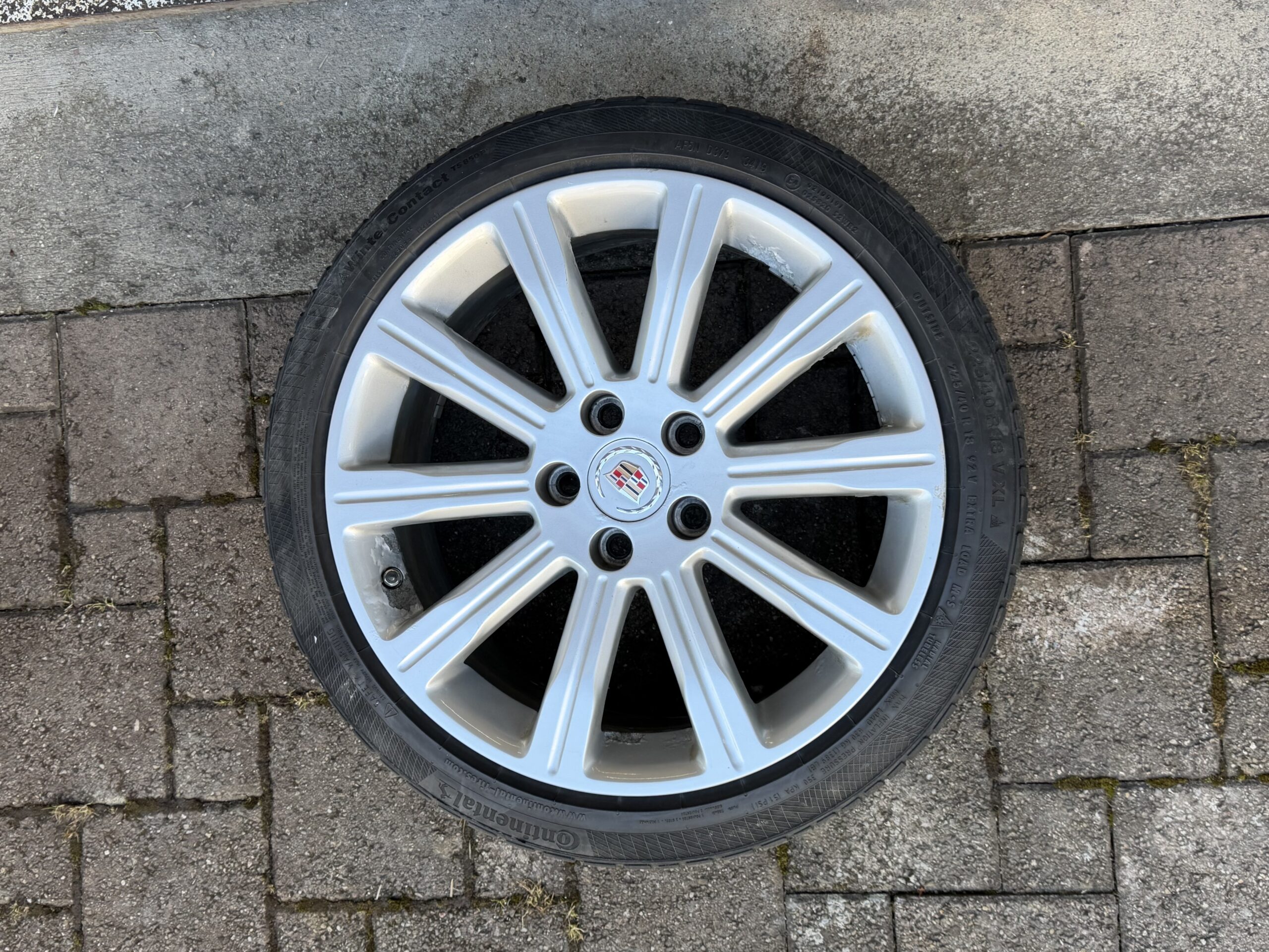 Cadillac ATS Alufelgen 18 Zoll Continental WinterContac 2 Cadillac ATS Alufelgen 18 Zoll Continental WinterContac