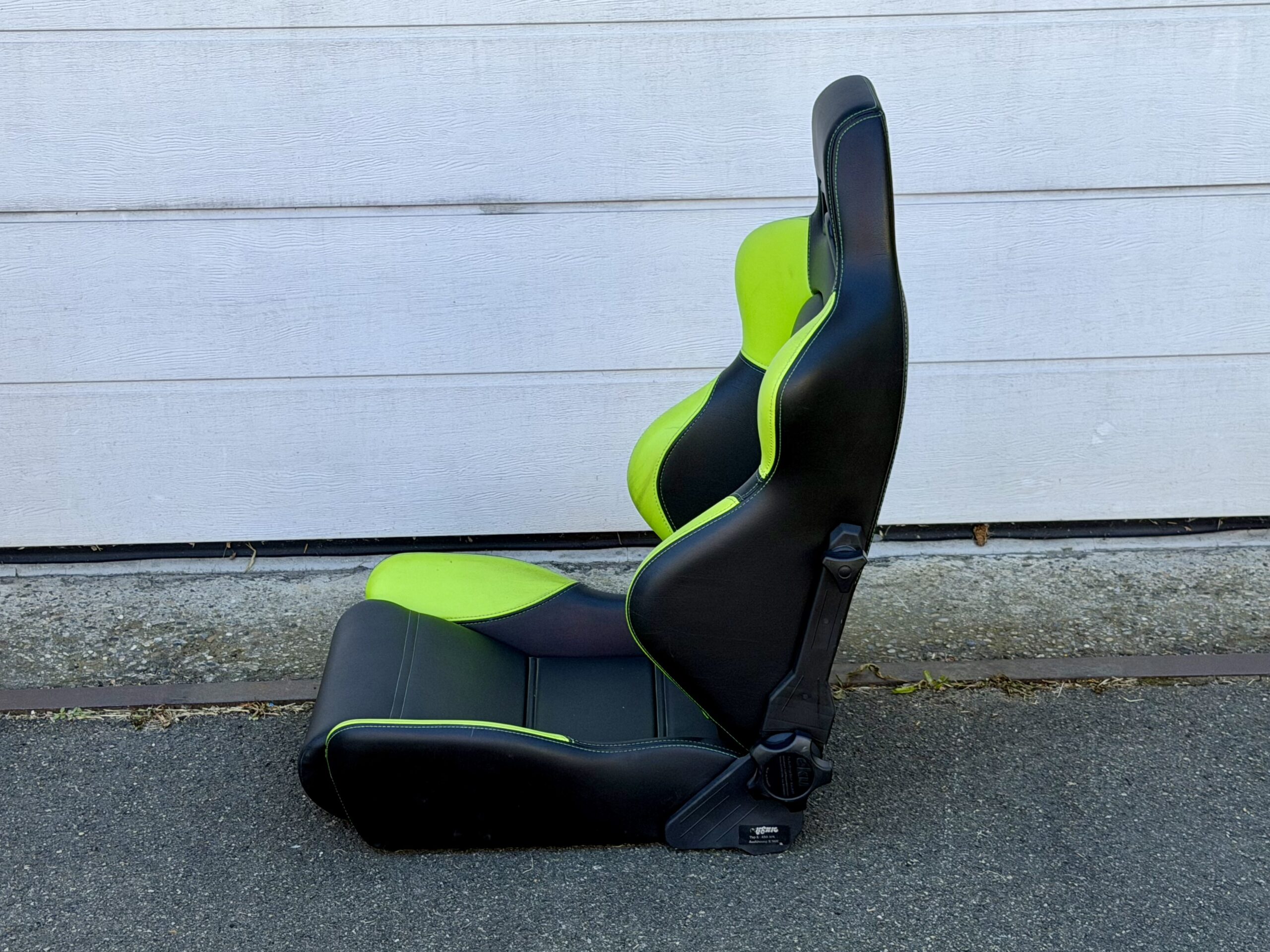 König K5000 Sportsitz / Schalensitz – Motorsport Simracing König K5000 / Schalensitz – Motorsport Simracing