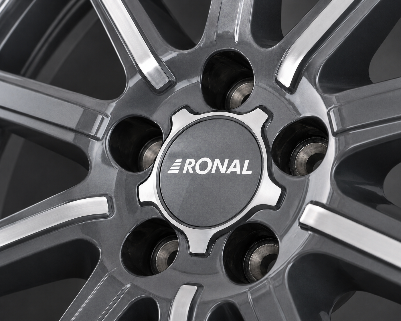 ronal-r60-jbpg-felgenmitte-ronal-logo-detailaufnahme-5x114-3 ronal-r60-jbpg-felgenmitte-ronal-logo-detailaufnahme-5x114-3